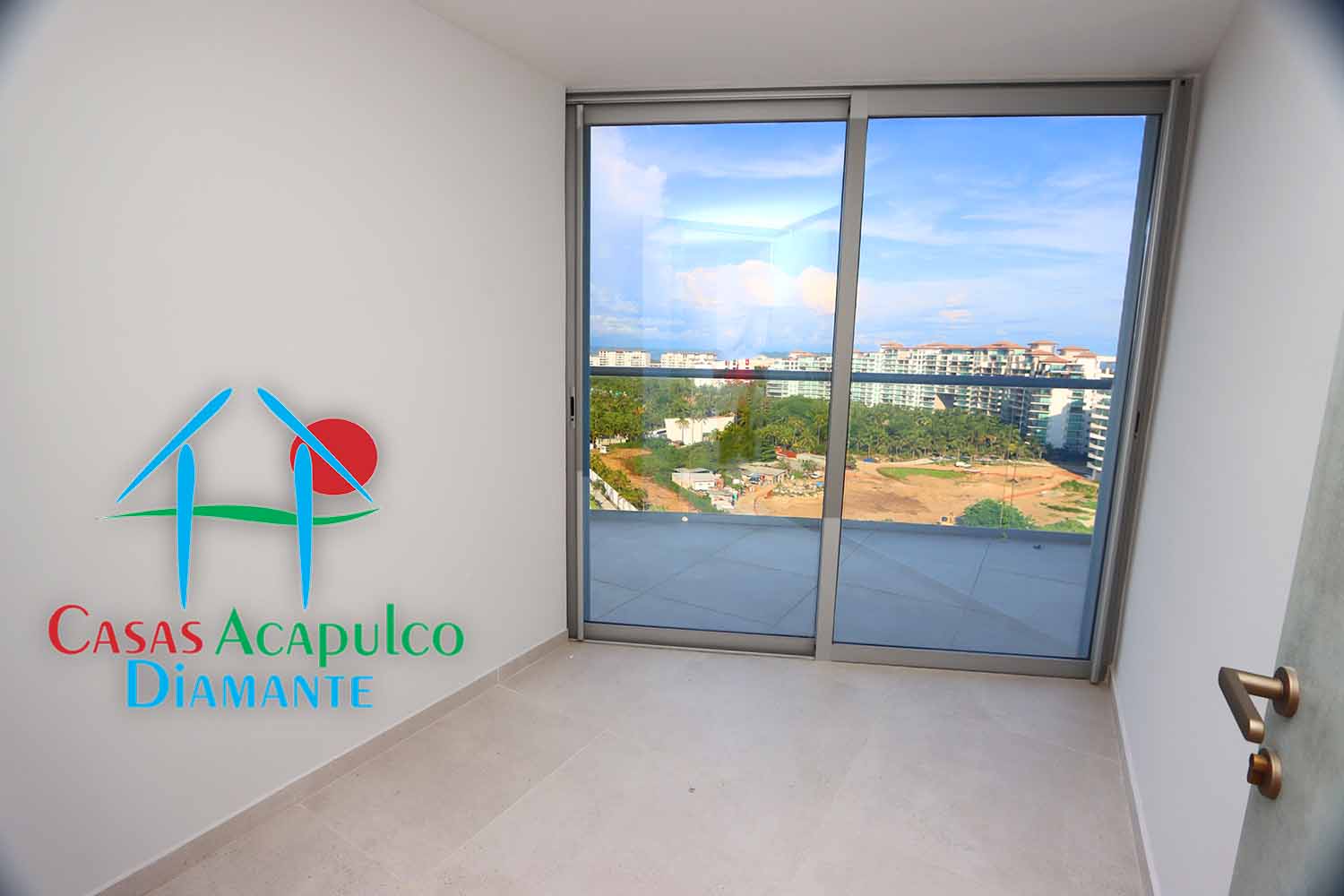 Mare A 12 - Área de servicio 1